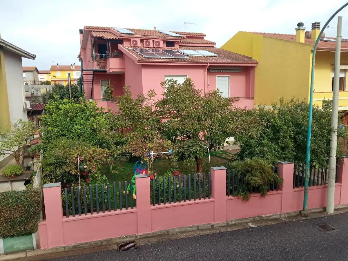 Corona Bed & Breakfast 사르다라